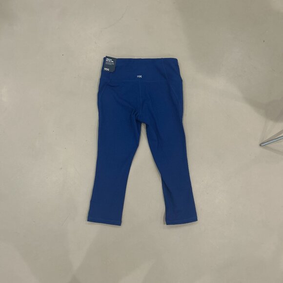NWT: DSG Women's Momentum Performance Cropped Leggings - SMALL - Picture 1 of 5